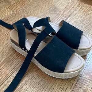 Platform summer sandal heels